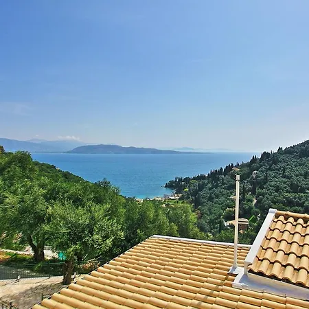 Villa Regina: Above Agni, Superb Views And Pool Kavalleraina