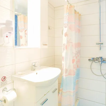 Regina: Above Agni, Superb Views And Pool * Kavalleraina