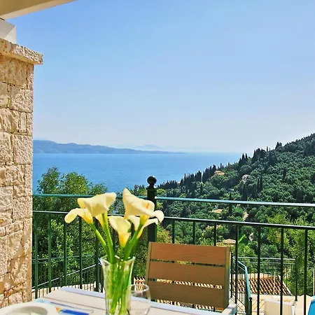 Villa Regina: Above Agni, Superb Views And Pool
